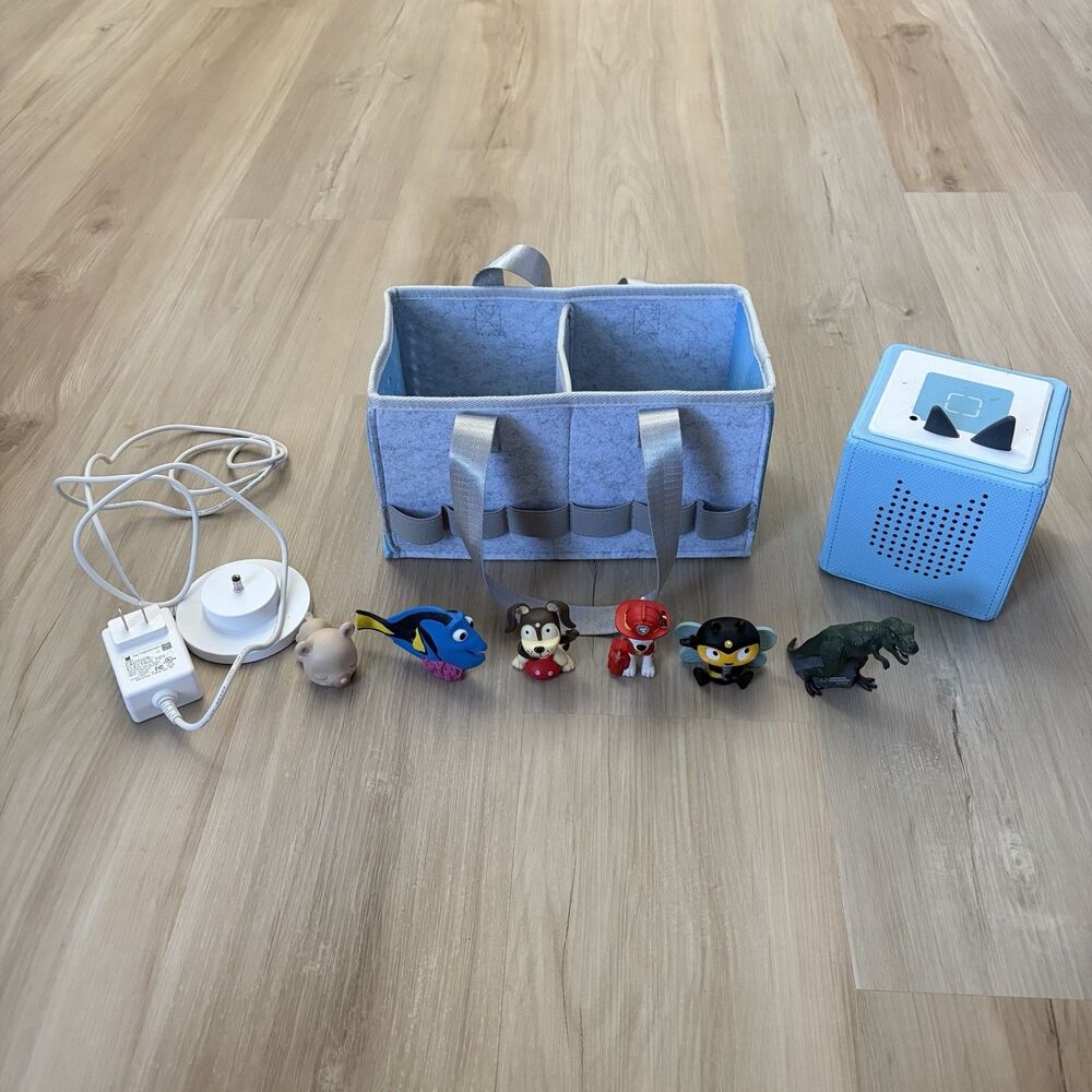 Tonies Box Bundle Toniebox Music Audio 6 Characters Carrying Case Bundle Blue